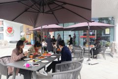 <b>花开三月天 最玉人神节</b>