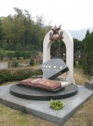 名人墓碑应该怎样设计？探索永恒印记的艺术与思索