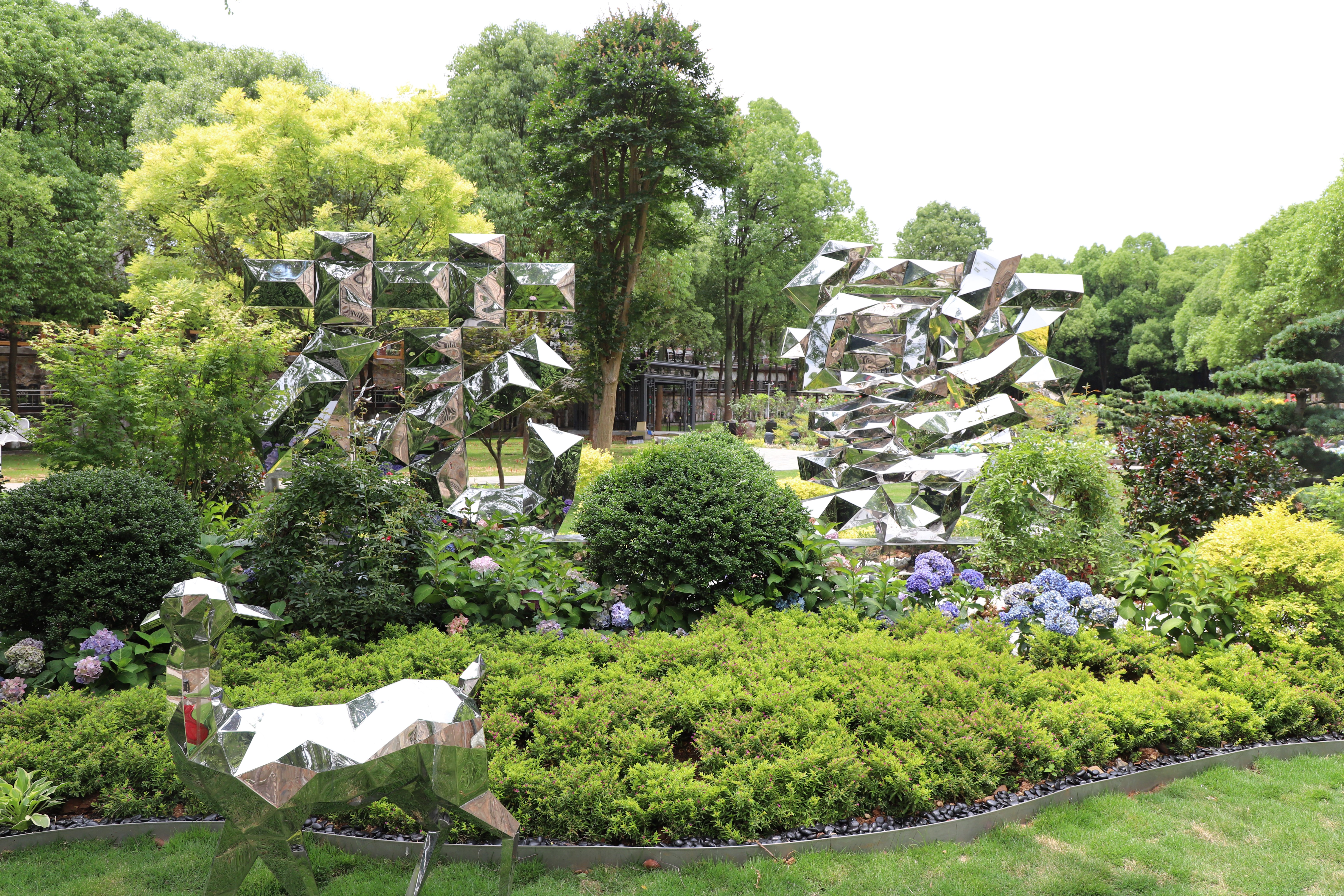 南京好事园：生态与文化的完善融合，让生命在繁花中永恒